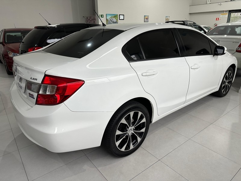 CIVIC 2.0 LXR 16V FLEX 4P AUTOMÁTICO - 2015 - CAXIAS DO SUL