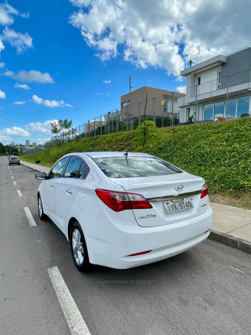 HB20S 1.6 PREMIUM 16V FLEX 4P MANUAL - 2014 - CAXIAS DO SUL