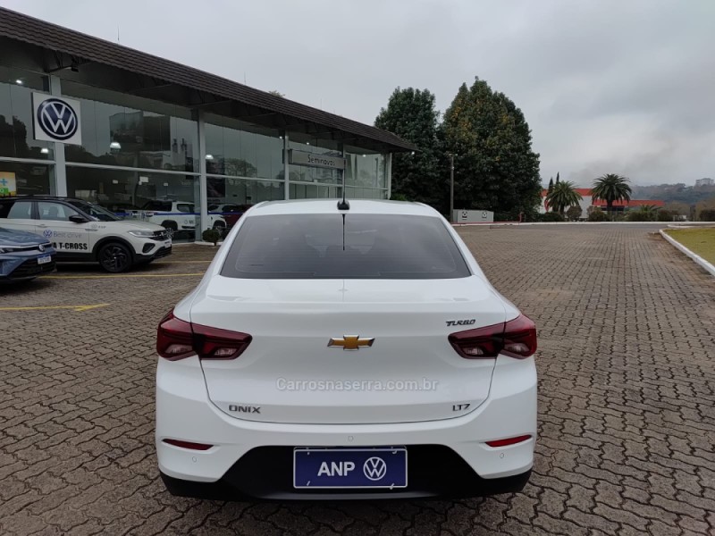 ONIX 1.0 PLUS 12V TURBO 4P AUTOMÁTICO - 2024 - NOVA PETRóPOLIS