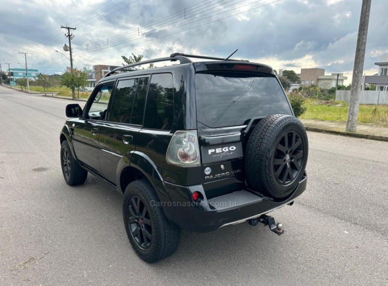PAJERO TR4 2.0 4X4 16V 140CV FLEX 4P AUTOMÁTICO - 2012 - BENTO GONçALVES