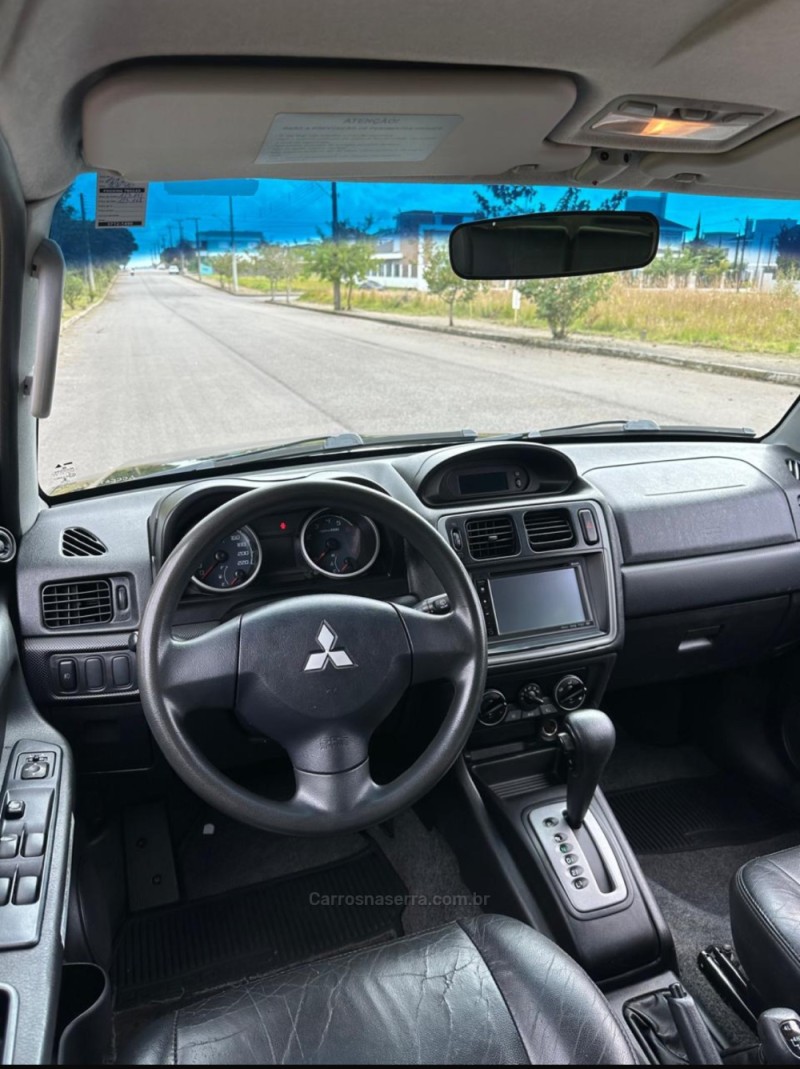 PAJERO TR4 2.0 4X4 16V 140CV FLEX 4P AUTOMÁTICO - 2012 - BENTO GONçALVES