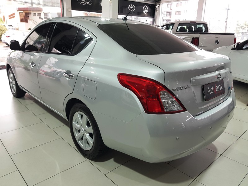 VERSA 1.6 16V FLEX SL 4P MANUAL - 2014 - CAXIAS DO SUL