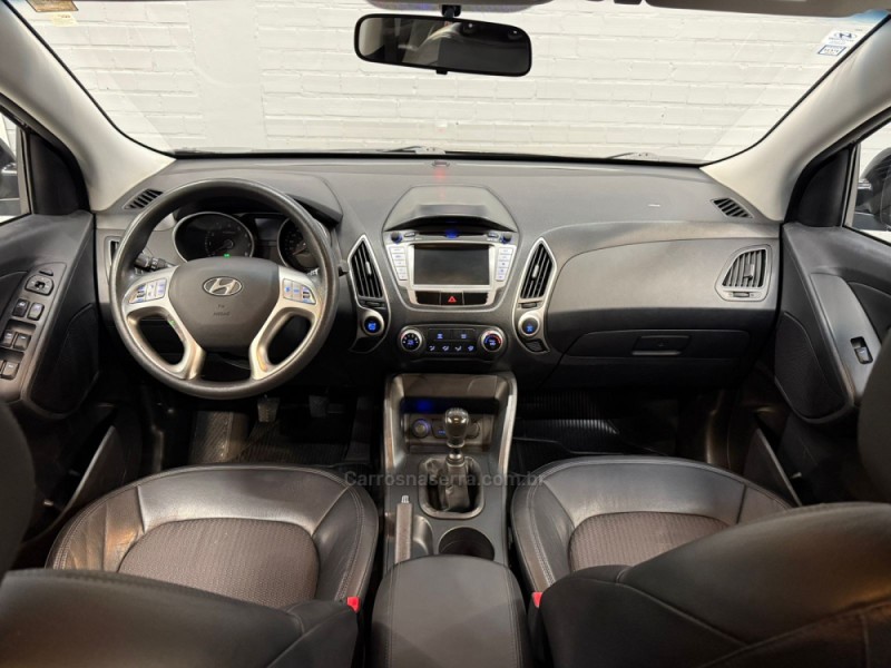 IX35 2.0 MPI 4X2 16V FLEX 4P MANUAL - 2013 - CAXIAS DO SUL