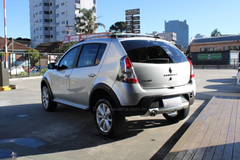SANDERO 1.6 STEPWAY 16V FLEX 4P MANUAL - 2013 - CAXIAS DO SUL