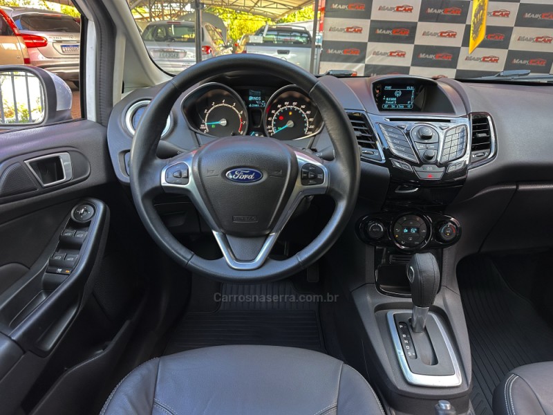 FIESTA 1.6 TITANIUM HATCH 16V FLEX 4P AUTOMÁTICO - 2015 - ESTâNCIA VELHA