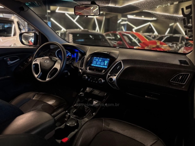 IX35 2.0 MPFI GLS 4X4 16V GASOLINA 4P MANUAL - 2012 - NOVO HAMBURGO
