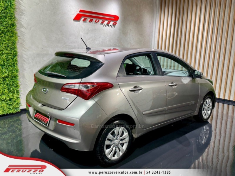 HB20 1.6 COMFORT PLUS 16V FLEX 4P AUTOMÁTICO - 2018 - NOVA PRATA