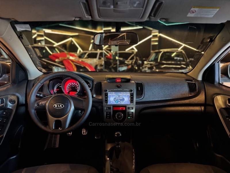 CERATO 1.6 EX3 SEDAN 16V GASOLINA 4P MANUAL - 2011 - NOVO HAMBURGO