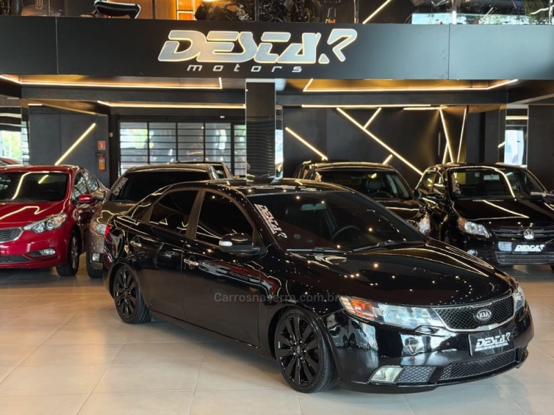 CERATO 1.6 SX2 16V GASOLINA 4P MANUAL - 2011 - NOVO HAMBURGO
