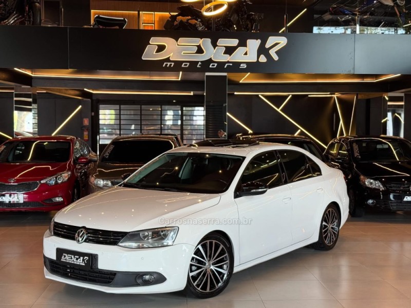 JETTA 2.0 COMFORTLINE FLEX 4P TIPTRONIC