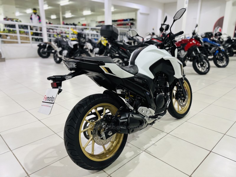 FAZER FZ25 CONNECTED - 2025 - NOVO HAMBURGO