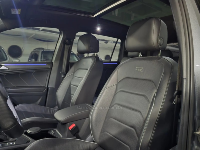 TIGUAN 2.0 ALLSPACE R-LINE 300 TSI GASOLINA 4P AUTOMÁTICO - 2024 - PORTO ALEGRE