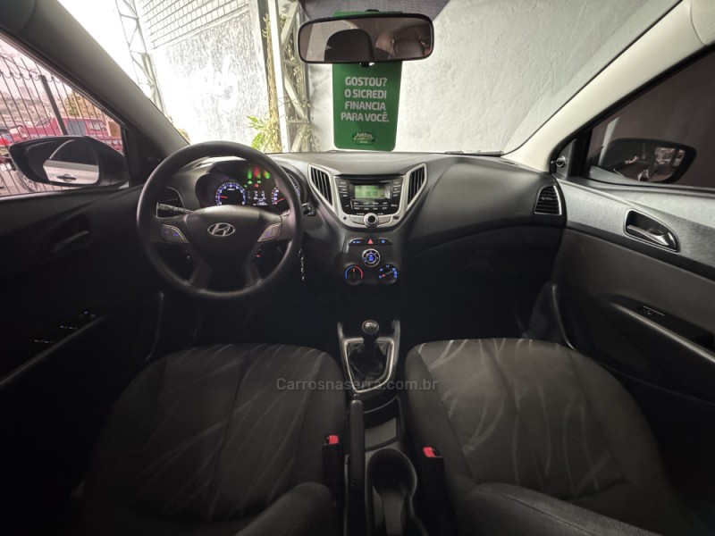 HB20 1.0 COMFORT PLUS 12V FLEX 4P MANUAL - 2014 - NOVO HAMBURGO