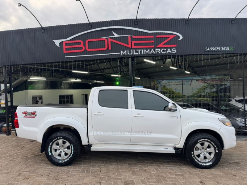 HILUX 3.0 SRV 4X4 CD 16V TURBO INTERCOOLER DIESEL 4P AUTOMÁTICO - 2013 - TAPEJARA