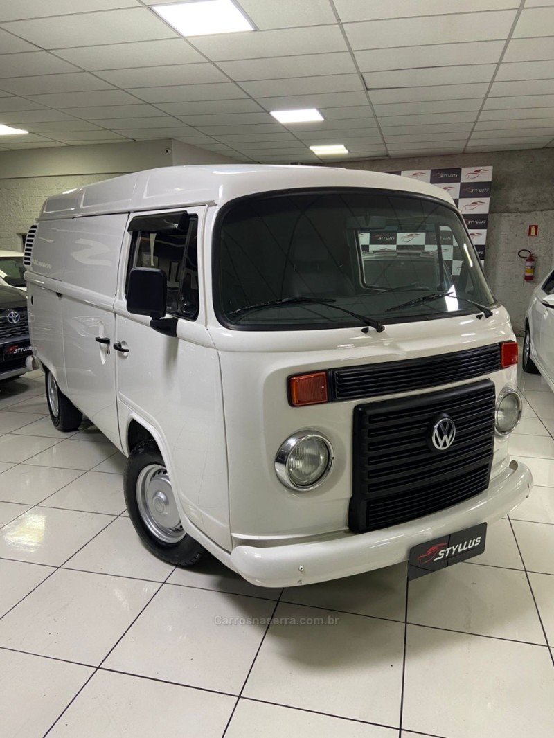 KOMBI 1.4 MI FURGÃO 8V FLEX 3P MANUAL - 2012 - ESTâNCIA VELHA
