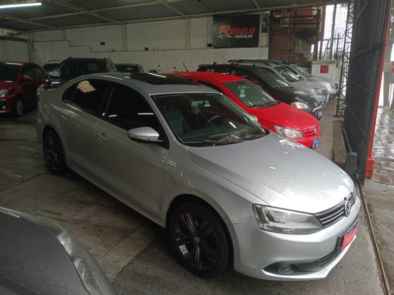 JETTA 2.0 COMFORTLINE FLEX 4P TIPTRONIC - 2014 - CAXIAS DO SUL