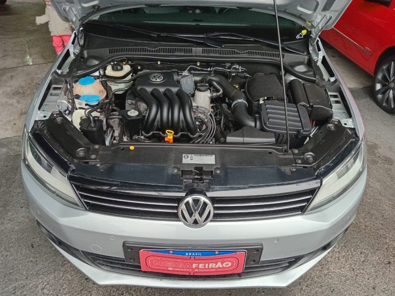 JETTA 2.0 COMFORTLINE FLEX 4P TIPTRONIC - 2014 - CAXIAS DO SUL