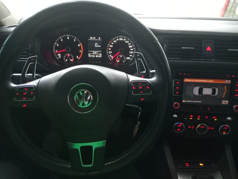 JETTA 2.0 COMFORTLINE FLEX 4P TIPTRONIC - 2014 - CAXIAS DO SUL