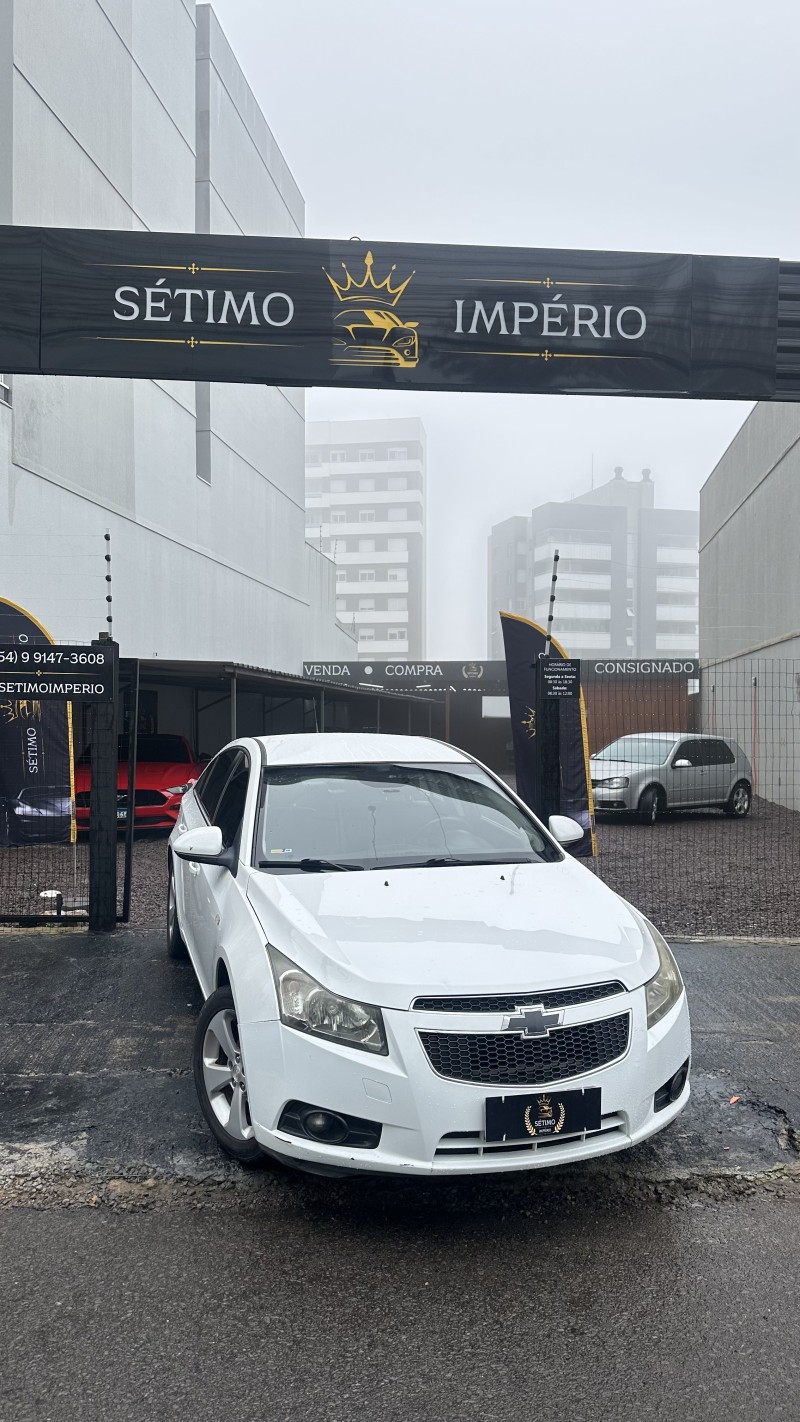 CRUZE 1.8 LT 16V FLEX 4P AUTOMÁTICO - 2013 - CAXIAS DO SUL