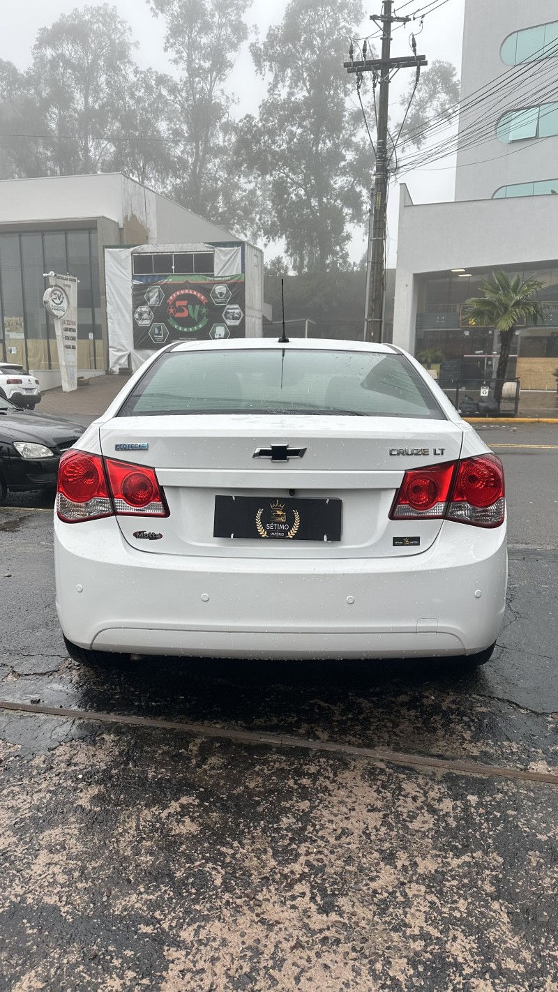 CRUZE 1.8 LT 16V FLEX 4P AUTOMÁTICO - 2013 - CAXIAS DO SUL