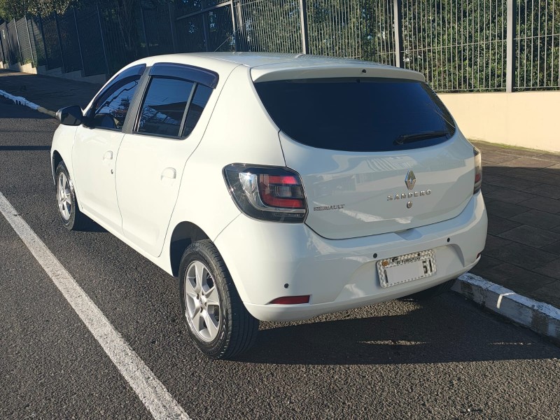 SANDERO 1.0 VIBE 12V FLEX 4P MANUAL - 2018 - FARROUPILHA