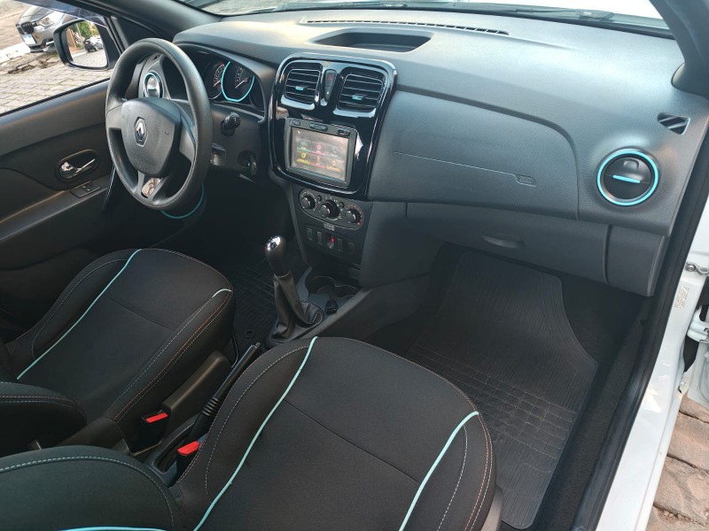 SANDERO 1.0 VIBE 12V FLEX 4P MANUAL - 2018 - FARROUPILHA
