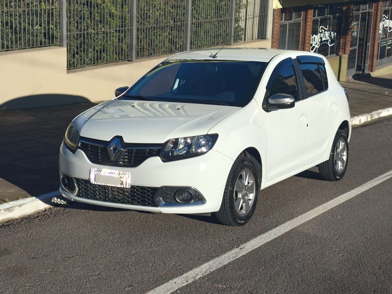 sandero 1.0 vibe 12v flex 4p manual 2018 farroupilha