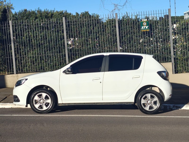 SANDERO 1.0 VIBE 12V FLEX 4P MANUAL - 2018 - FARROUPILHA