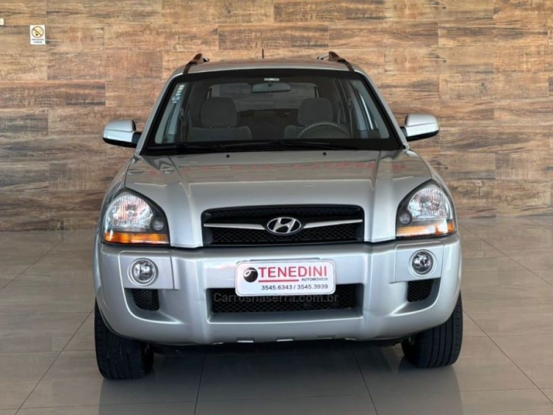 tucson 2.0 mpfi gls 16v 143cv 2wd flex 4p automatico 2012 igrejinha