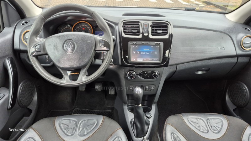 SANDERO 1.6 STEPWAY 8V FLEX 4P MANUAL - 2015 - SãO MARCOS