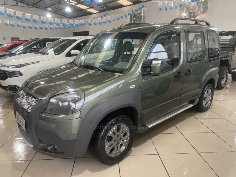 DOBLÓ 1.8 MPI ADVENTURE LOCKER 8V FLEX 4P MANUAL - 2013 - NOVA PRATA