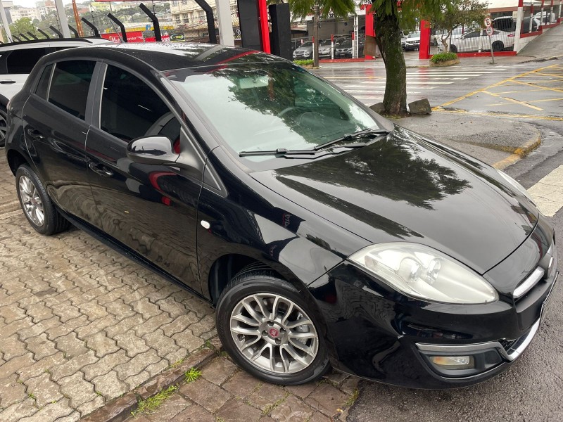 BRAVO 1.8 ESSENCE 16V FLEX 4P AUTOMATIZADO - 2016 - CAXIAS DO SUL