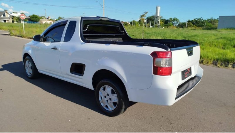 MONTANA 1.4 MPFI LS CS 8V FLEX 2P MANUAL - 2015 - CANDELáRIA
