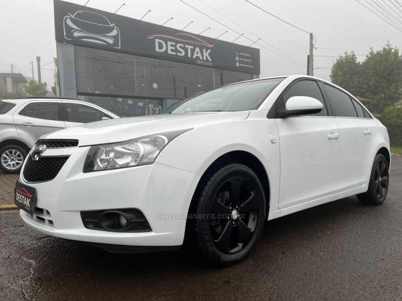 CRUZE 1.8 LT 16V FLEX 4P AUTOMÁTICO - 2014 - DOIS IRMãOS
