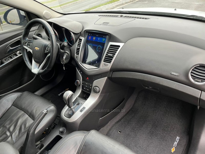 CRUZE 1.8 LT 16V FLEX 4P AUTOMÁTICO - 2014 - DOIS IRMãOS