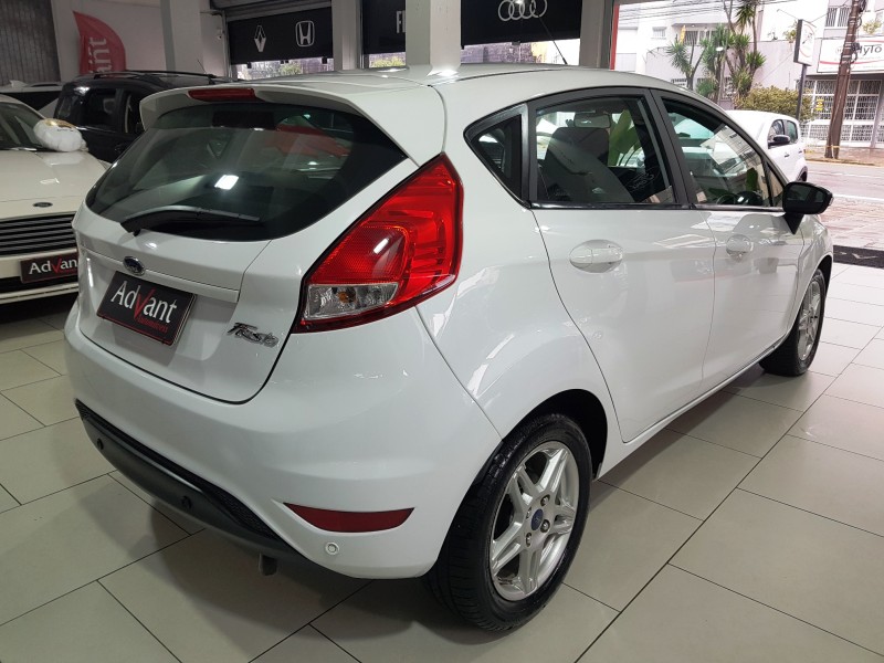 FIESTA 1.6 SEL HATCH 16V FLEX 4P AUTOMÁTICO - 2018 - CAXIAS DO SUL