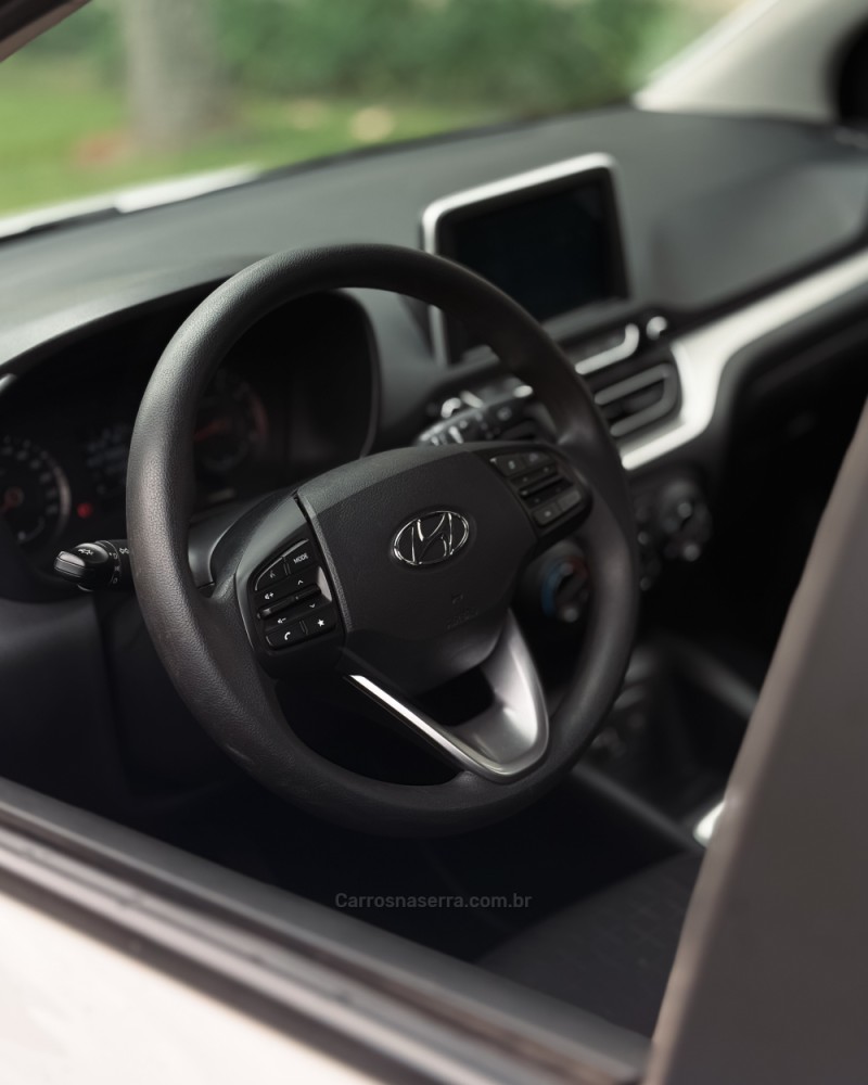 HB20 1.0 COMFORT 12V FLEX 4P MANUAL - 2024 - NOVO HAMBURGO