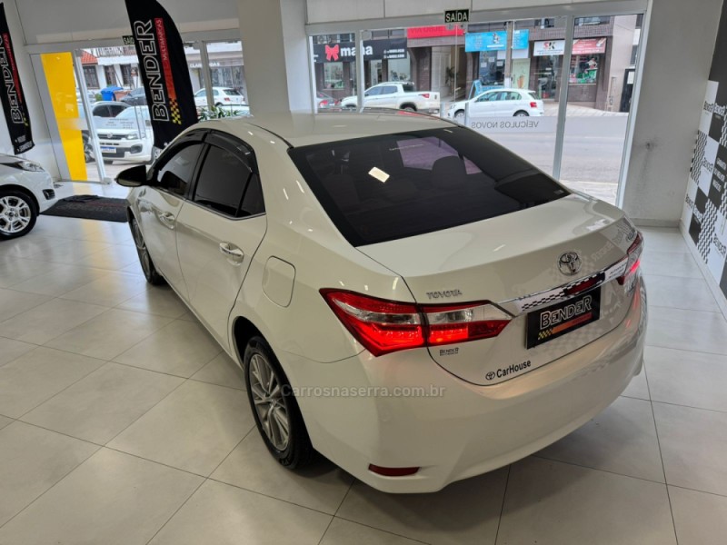 COROLLA 2.0 ALTIS PREMIUM 16V FLEX 4P AUTOMÁTICO - 2016 - SALVADOR DO SUL