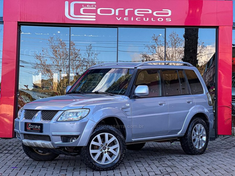 PAJERO TR4 2.0 4X4 16V 140CV FLEX 4P AUTOMÁTICO - 2010 - CANELA