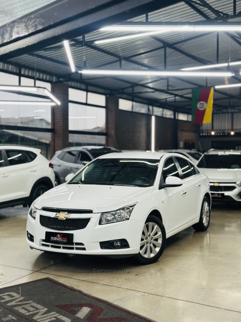 CRUZE 1.8 LTZ 16V FLEX 4P AUTOMÁTICO