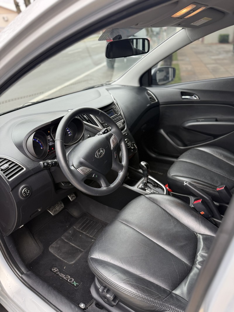 HB20X 1.6 16V STYLE FLEX 4P AUTOMÁTICO - 2015 - FARROUPILHA