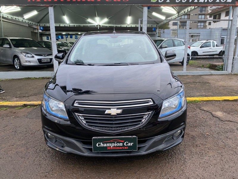 ONIX 1.4 MPFI LTZ 8V FLEX 4P MANUAL - 2015 - VACARIA
