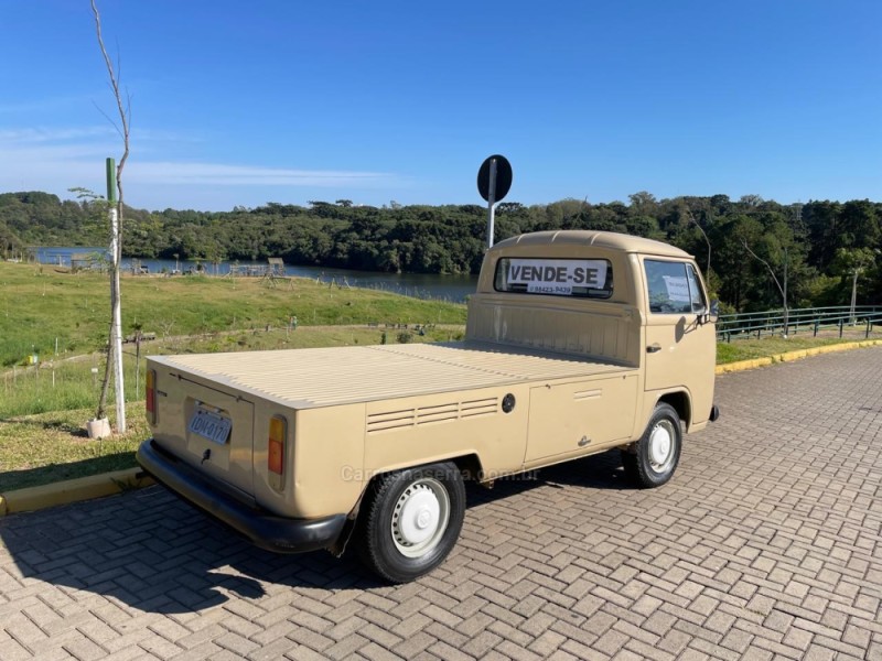 KOMBI 1.6 PICK-UP CS 8V GASOLINA 2P MANUAL - 1990 - CAXIAS DO SUL