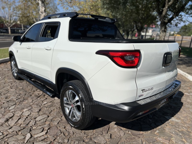 TORO 2.0 16V TURBO DIESEL FREEDOM 4WD AT9 AUTOMÁTICO - 2019 - DOIS IRMãOS