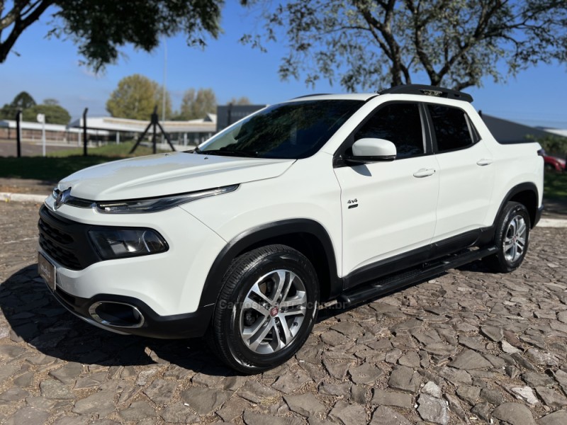 TORO 2.0 16V TURBO DIESEL FREEDOM 4WD AT9 AUTOMÁTICO - 2019 - DOIS IRMãOS