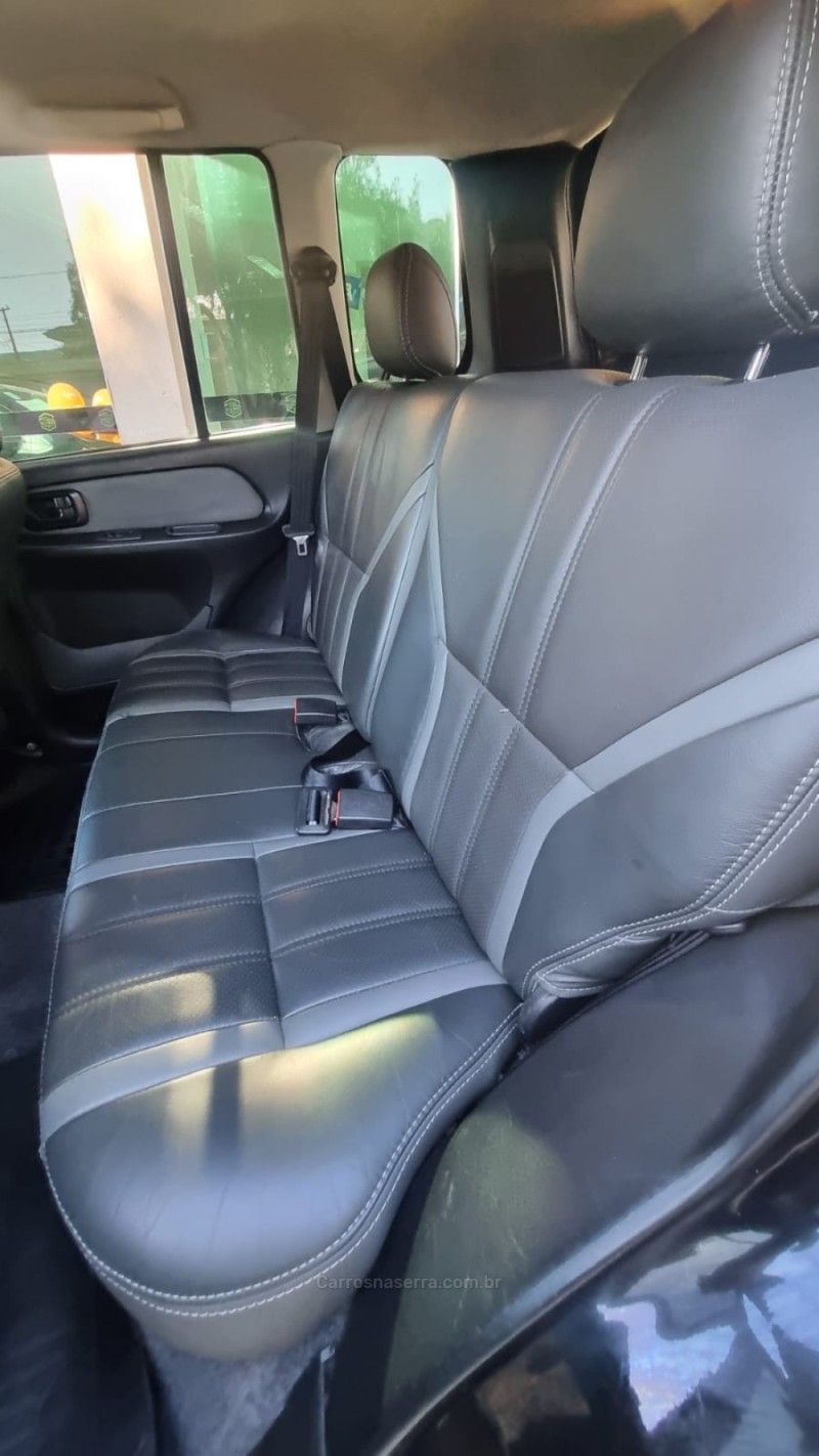 PAJERO TR4 2.0 4X2 16V 140CV FLEX 4P AUTOMÁTICO - 2013 - PASSO FUNDO