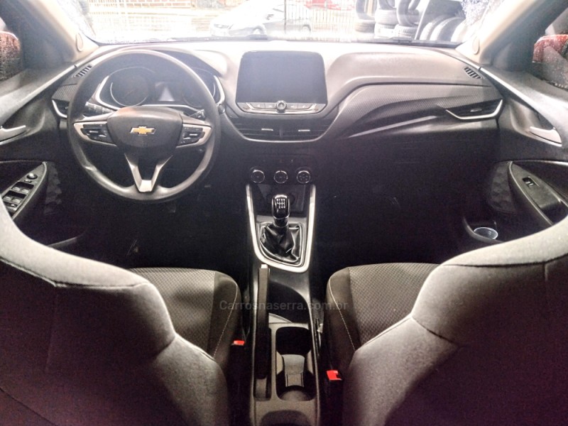 ONIX 1.0 LT 12V TURBO FLEX 4P MANUAL - 2021 - CAXIAS DO SUL