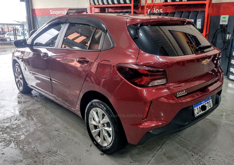 ONIX 1.0 LT 12V TURBO FLEX 4P MANUAL - 2021 - CAXIAS DO SUL