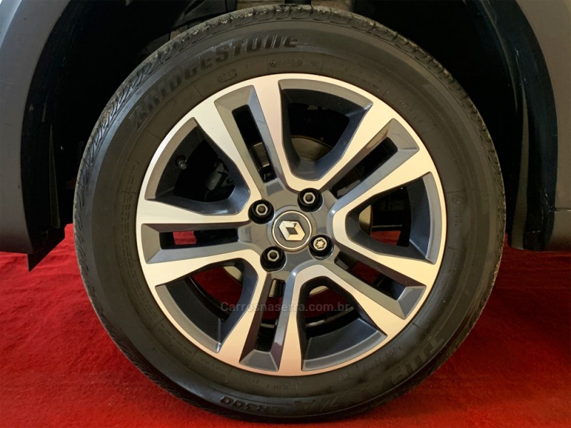 SANDERO 1.6 STEPWAY ICONIC X-TRONIC 16V FLEX 4P AUTOMÁTICO - 2022 - PORTO ALEGRE