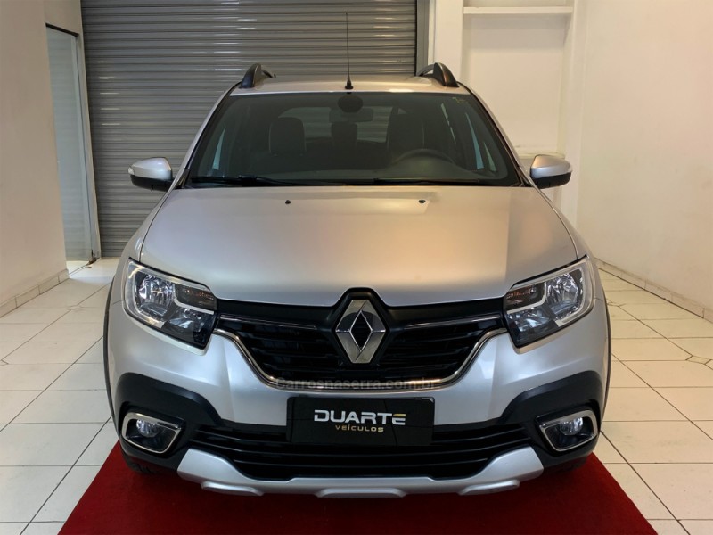 SANDERO 1.6 STEPWAY ICONIC X-TRONIC 16V FLEX 4P AUTOMÁTICO - 2022 - PORTO ALEGRE